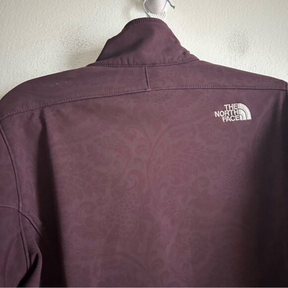 The North Face Sz M TNF Apex Burgundy Printed Jacket - Picture 7 of 11
